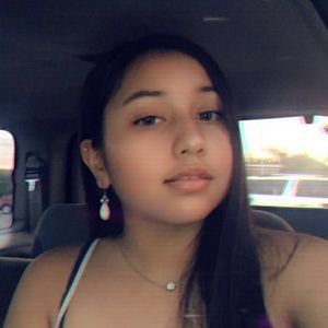 Meet your Posher, Aracely